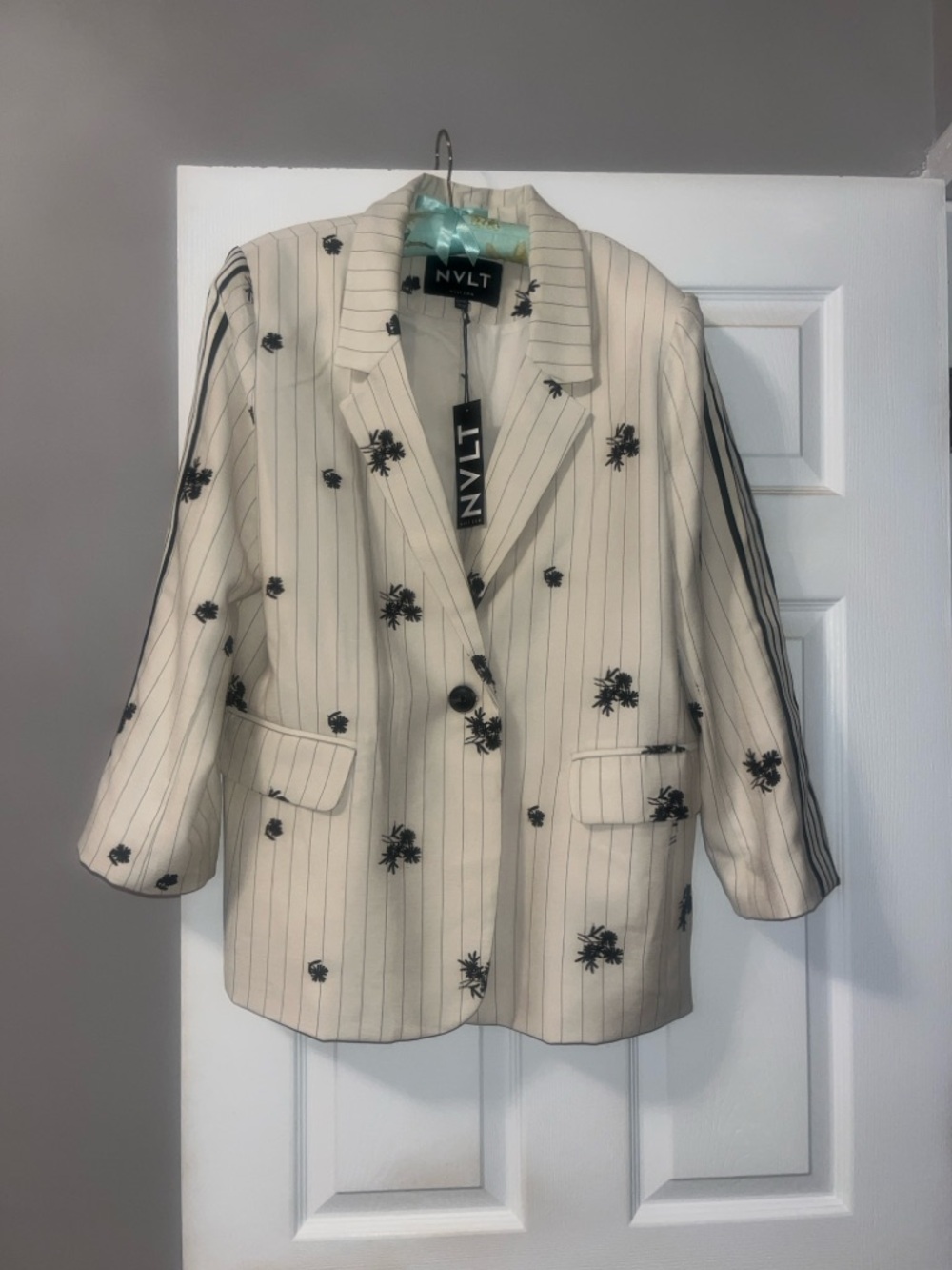NVLT floral blazer
